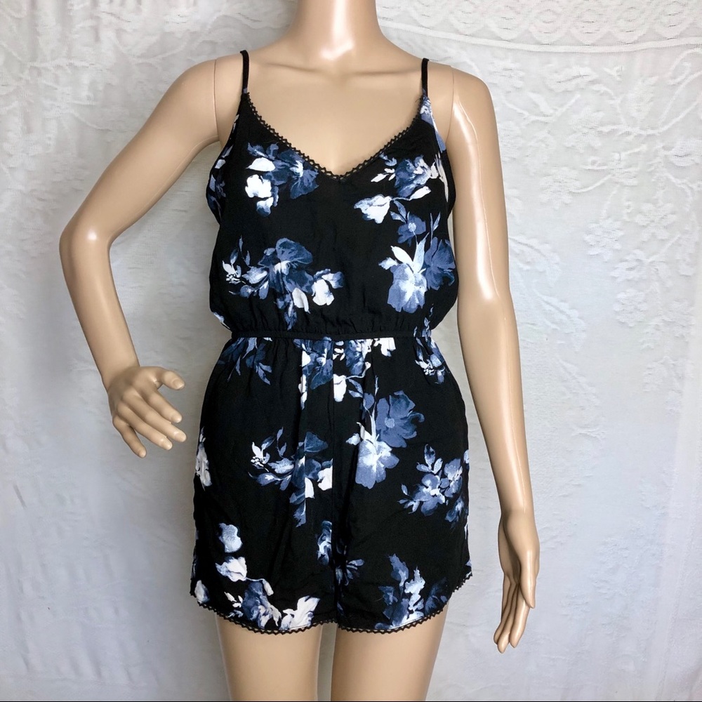 Black Floral Romper - Picture 1 of 6